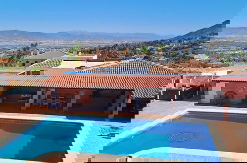 Foto 18 - Fantastic 7-bed Villa in Alhaurin de la Torre