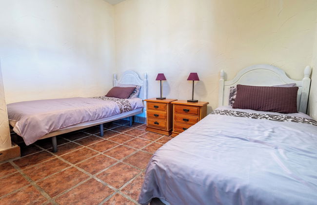 Fantastic 7-bed Villa in Alhaurin de la Torre - Foto 2