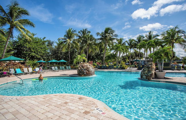 Asiago Vacation Rental at Lely Resort. Newly Furnished 2-Bedroom Condo with Stunning Lake & Golf Views. Spacious Retreat with Private Lanai, Resort Pool, Hot Tub and Gym Access - Foto 24