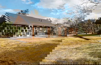 Foto 1 - 6 Person Holiday Home in Logstor