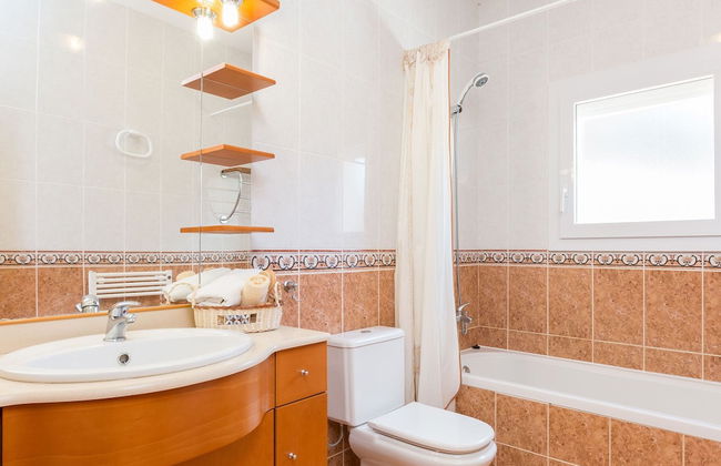 Comfortable Villa Near Lloret De Mar With Private Pool - Foto 18