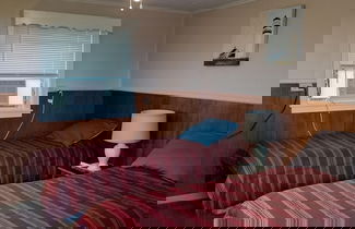 Foto 2 - Jeannies Dream Motel
