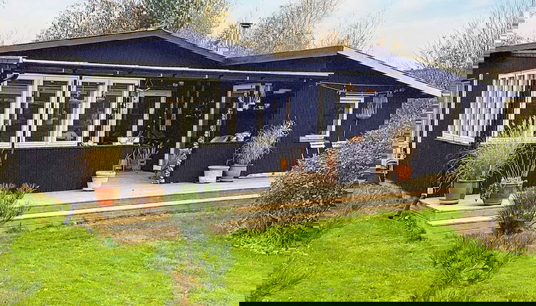 Foto 1 - 6 Person Holiday Home in Gedser