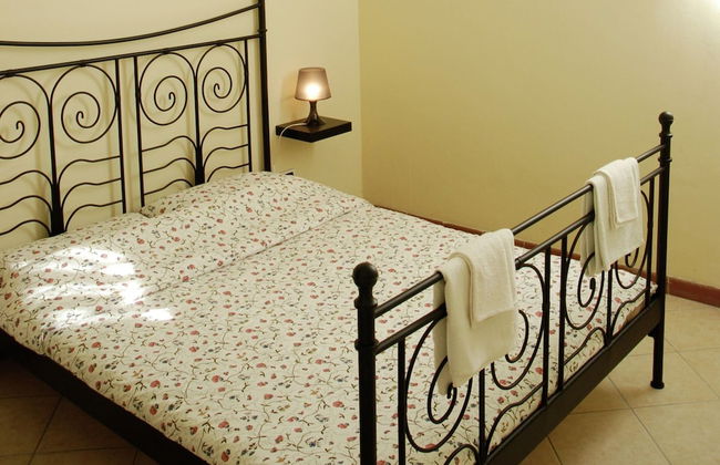Apartment at the Foot of Mt. Vesuvius - Photo 2