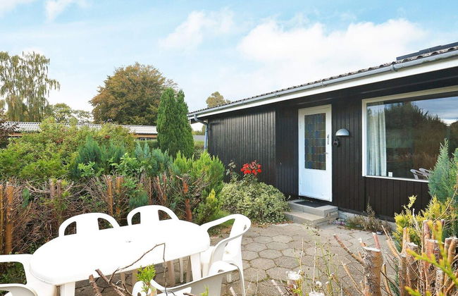6 Person Holiday Home in Rodvig Stevns - Foto 13