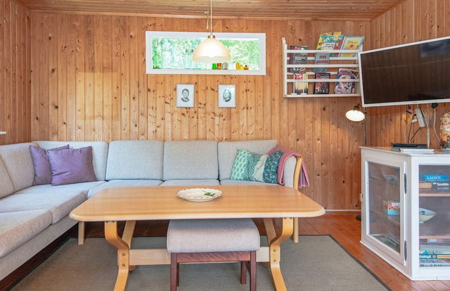 6 Person Holiday Home in Orsted - Foto 10