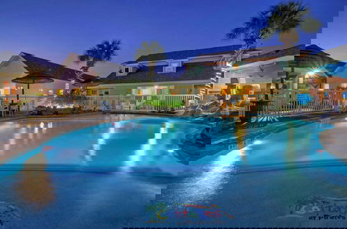 Foto 32 - Pool, Playground, Patio Living, Family-friendly Clamshell Cottage by Avantstay