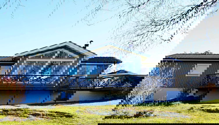 Photo 1 - 5 Star Holiday Home in Lysekil