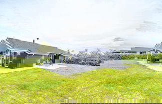 Foto 1 - 6 Person Holiday Home in Tarm