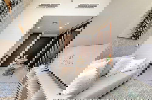 Foto 14 - DAMAC Vera 1BR with Downtown View