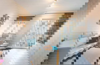 Foto 1 - Studio Located on the 2nd Floor