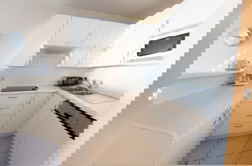 Foto 5 - Inviting Apartment With Terrace