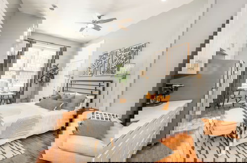 Foto 1 - Findlay Market Suite 1