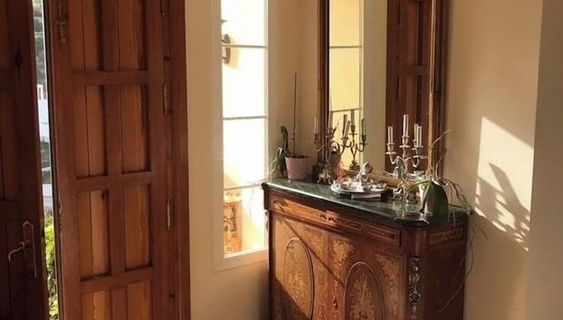 Entrada (vista interior)