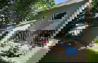 Foto 1 - Restyled Holiday Home with 2 Bathrooms near Beach