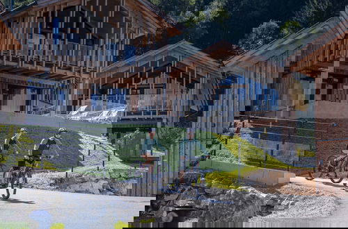 Foto 23 - Luxury Chalet With Pool and Sauna Near Ski Lift
