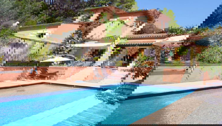 Photo 1 - Beautiful Holiday Home With Swimming Pool
