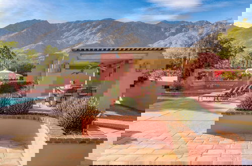 Foto 71 - The Pond Estate by Avantstay Maximalist Designer Compound w/ 2 Casitas, Indoor + Outdoor Pools, Tennis Court, & Gorgeous Mountain Views 12k Sqft