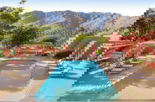 Foto 3 - The Pond Estate by Avantstay Maximalist Designer Compound w/ 2 Casitas, Indoor + Outdoor Pools, Tennis Court, & Gorgeous Mountain Views 12k Sqft