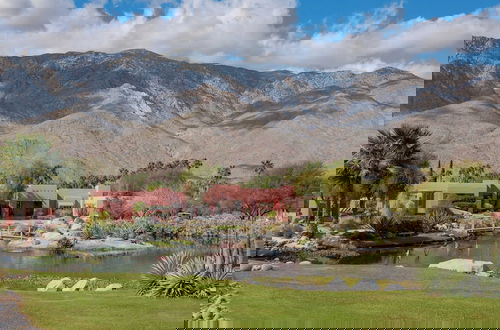 Foto 65 - The Pond Estate by Avantstay Maximalist Designer Compound w/ 2 Casitas, Indoor + Outdoor Pools, Tennis Court, & Gorgeous Mountain Views 12k Sqft