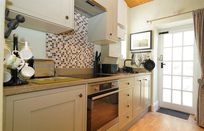 Traditional 2 Bedroom Cottage in Eyam, Hope Valley - Foto 9