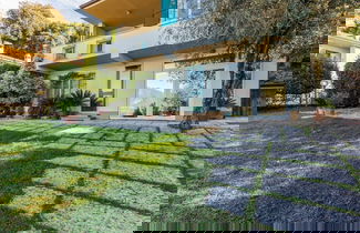 Foto 1 - Elegant Villa With air Conditioning and Bubble Bath, Fantastic View