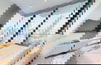 Foto 3 - Primestay - LIV 1BR Marina View - Dubai