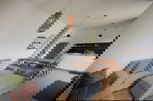 Foto 42 - Up & Up