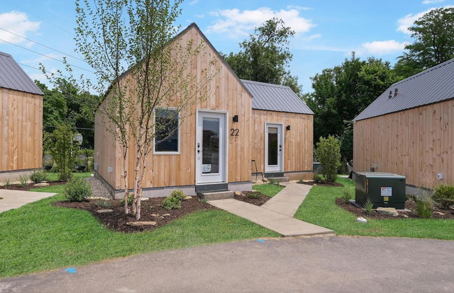 Bunkies- The Hold - Photo 43