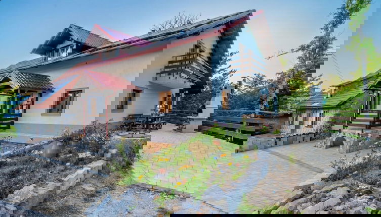 Foto 1 - Berguitje met Binnenzwembad