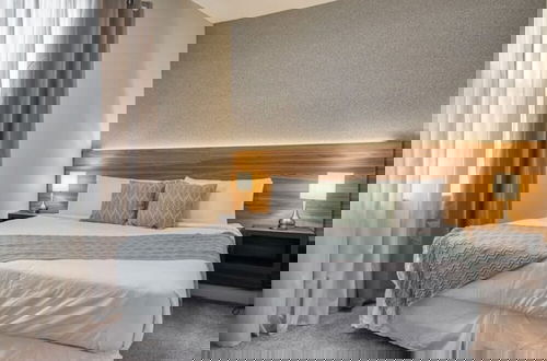 Foto 17 - Super Spacious Villa With Private Pool and Themed Bedrooms