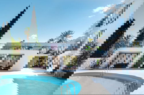 Foto 6 - Flat With Shared Pool Near Beach in Bodrum