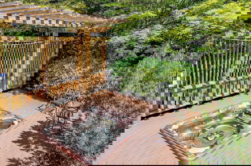 Photo 22 - Rhythm Waters by Avantstay Garden Paradise, Pond