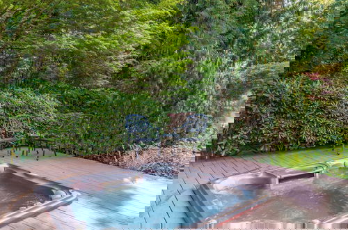 Photo 23 - Rhythm Waters by Avantstay Garden Paradise, Pond