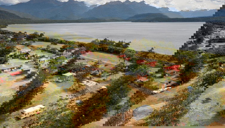 Foto 1 - Manapouri Holiday Park