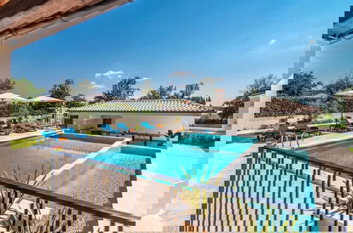 Foto 19 - Villa With Swimming Pool and Outdoor Kitchen