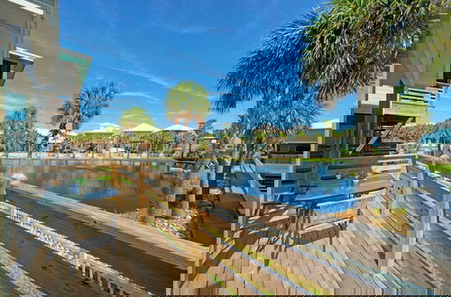 Foto 28 - Coastal Escape w/ Pond Views + Pool Access Grahams Getaway by Avantstay