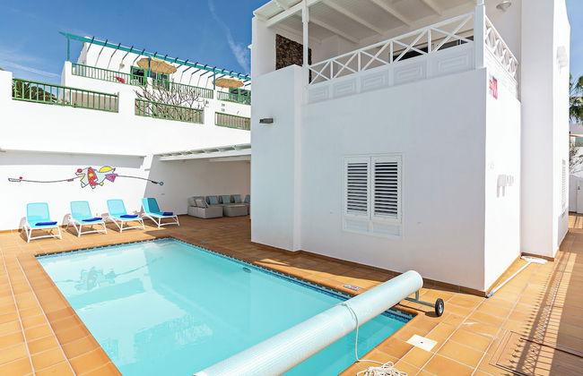 3 Bed Villa - Pool, Patio, Outdoor Dining Terrace - Foto 15