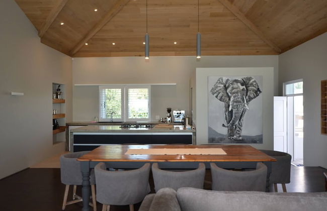Beach Tower House Luxury Beachfront Villa - Foto 13