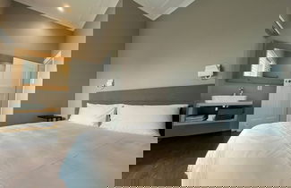 Foto 3 - Beach Tower House Luxury Beachfront Villa