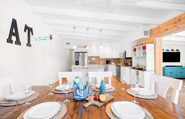 Seabreeze Cove Waterfront Gem 38 Foot Dock Cabana Club - Foto 46