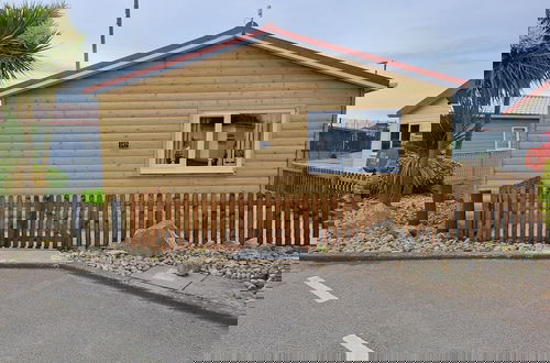 Photo 27 - Seaside Chalet Retreat in Bridlington