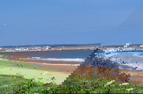 Photo 21 - Seaside Chalet Retreat in Bridlington