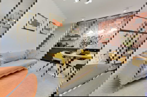 Foto 3 - Aura III & Parking by Downtown Apartments