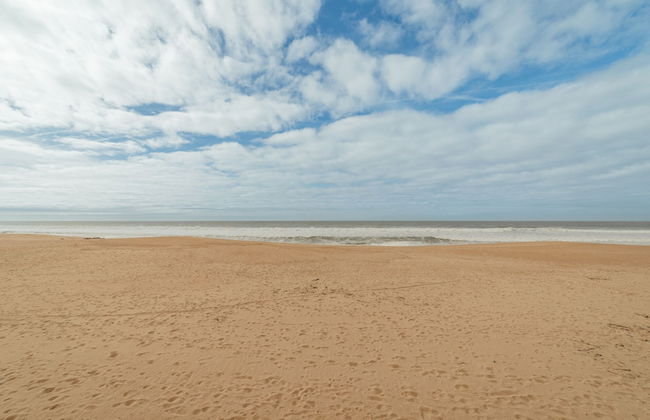 Espinho Seawalk AND Seaview by Vacationy - Foto 1