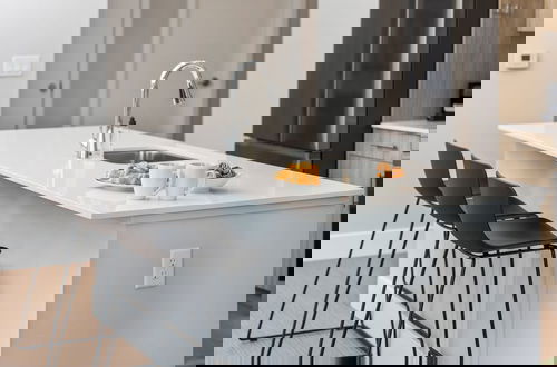 Foto 18 - Luxury Apartments by Hyatus at Arris