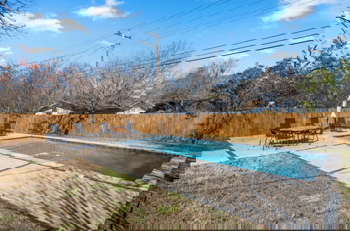 Foto 12 - Fun 3BR Retreat in Austin Huge Pool