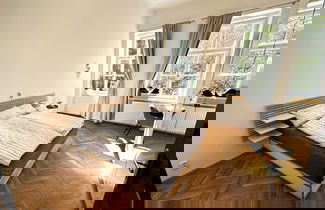 Foto 3 - Black Eagle Apartments