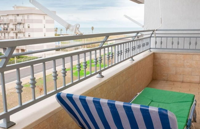 Charming Margherita di Savoia Apartment With Sea Views - Photo 22