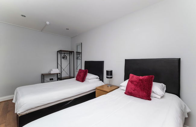 2 Bedroom Apartrment - Photo 7